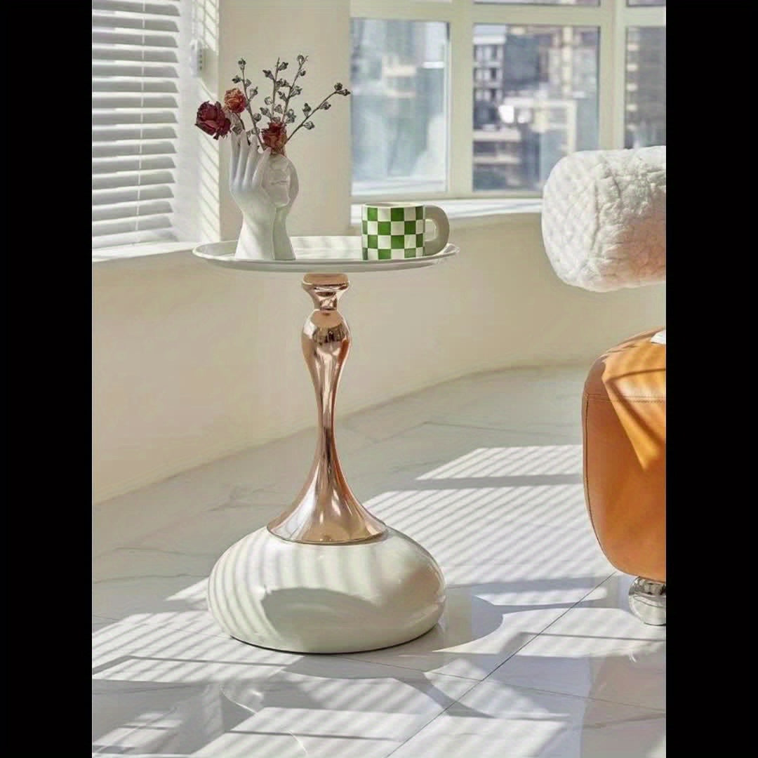 Ningqin Gold-White Side Table – Compact and Chic Design