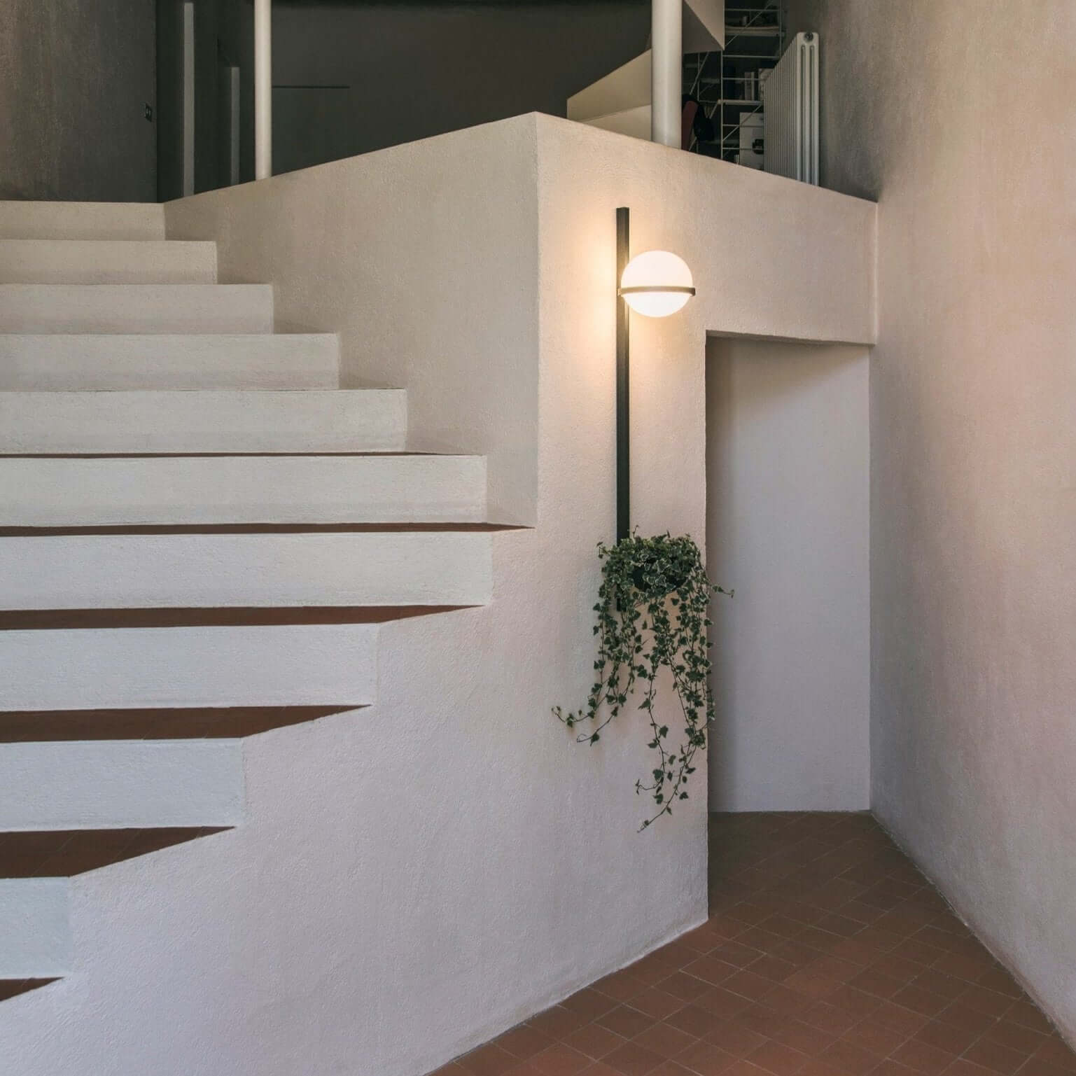 Modern Outdoor Wall Light - Waterproof