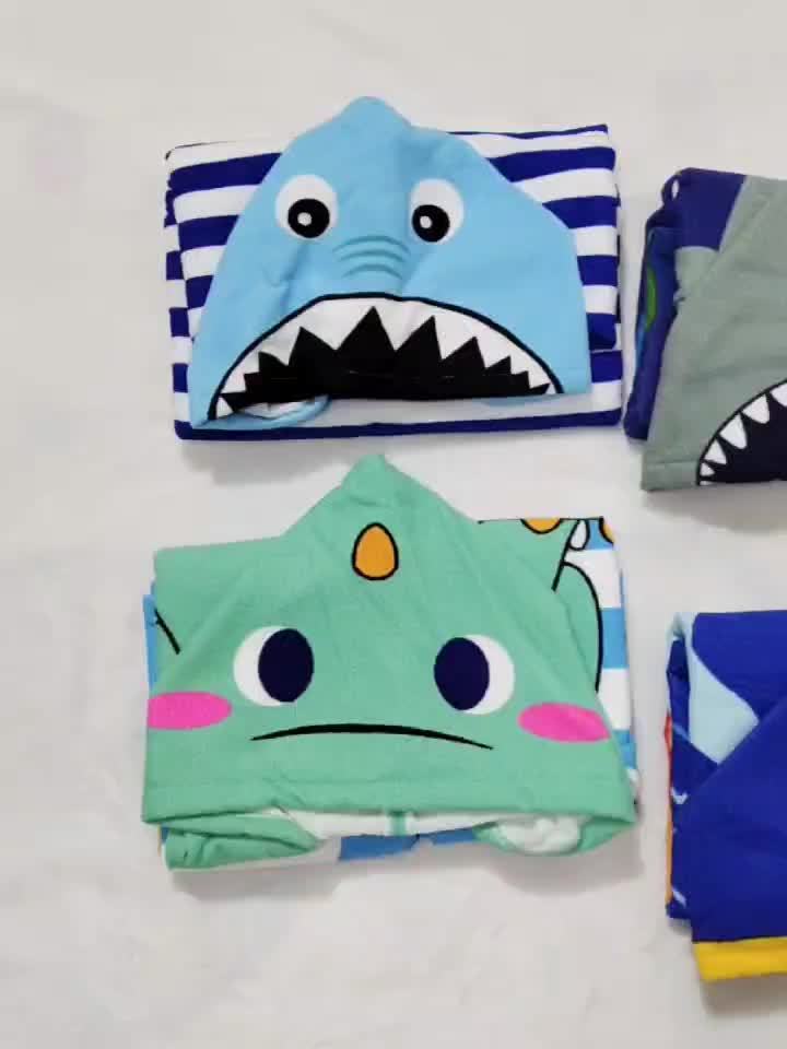 Cartoon Dinosaurs and Pirates Beach Towel for Children – Soft Hooded Bath Cape