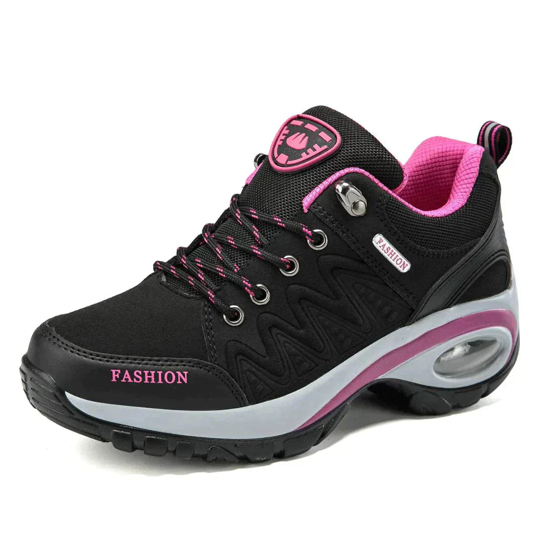 Luna Women's Walking Shoes – Comfort and Durability for Every Adventure