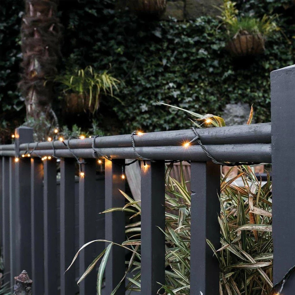 LED Christmas Lights for Outdoor Use - Connectable Extra Energy-Efficient Ambient Lighting for Trees and Gardens