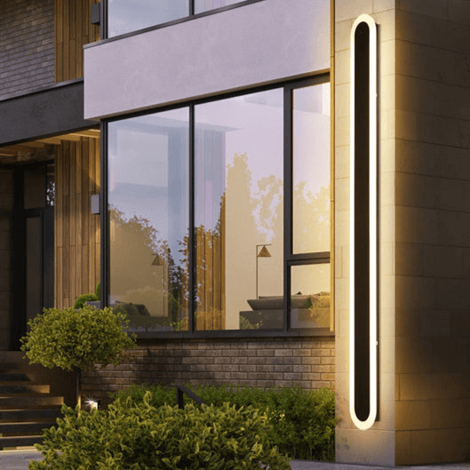 Modern Outdoor Wall Lamp - Durable & Stylish