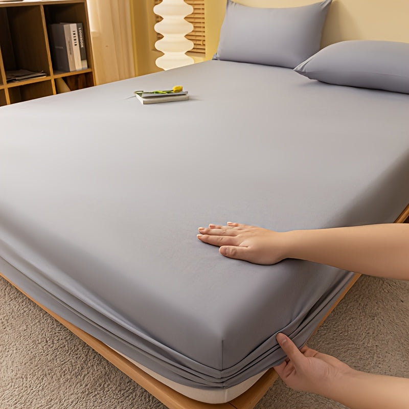 Soft Breathable Fitted Sheet - Perfect Fit and Protection for Your Bed
