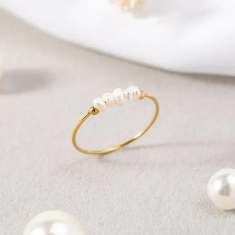 Classic Golden Pearl Ring – Sophie