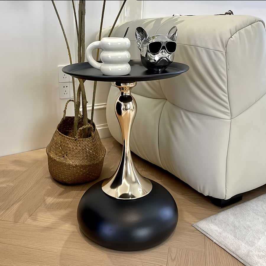 Ningqin Gold-White Side Table – Compact and Chic Design