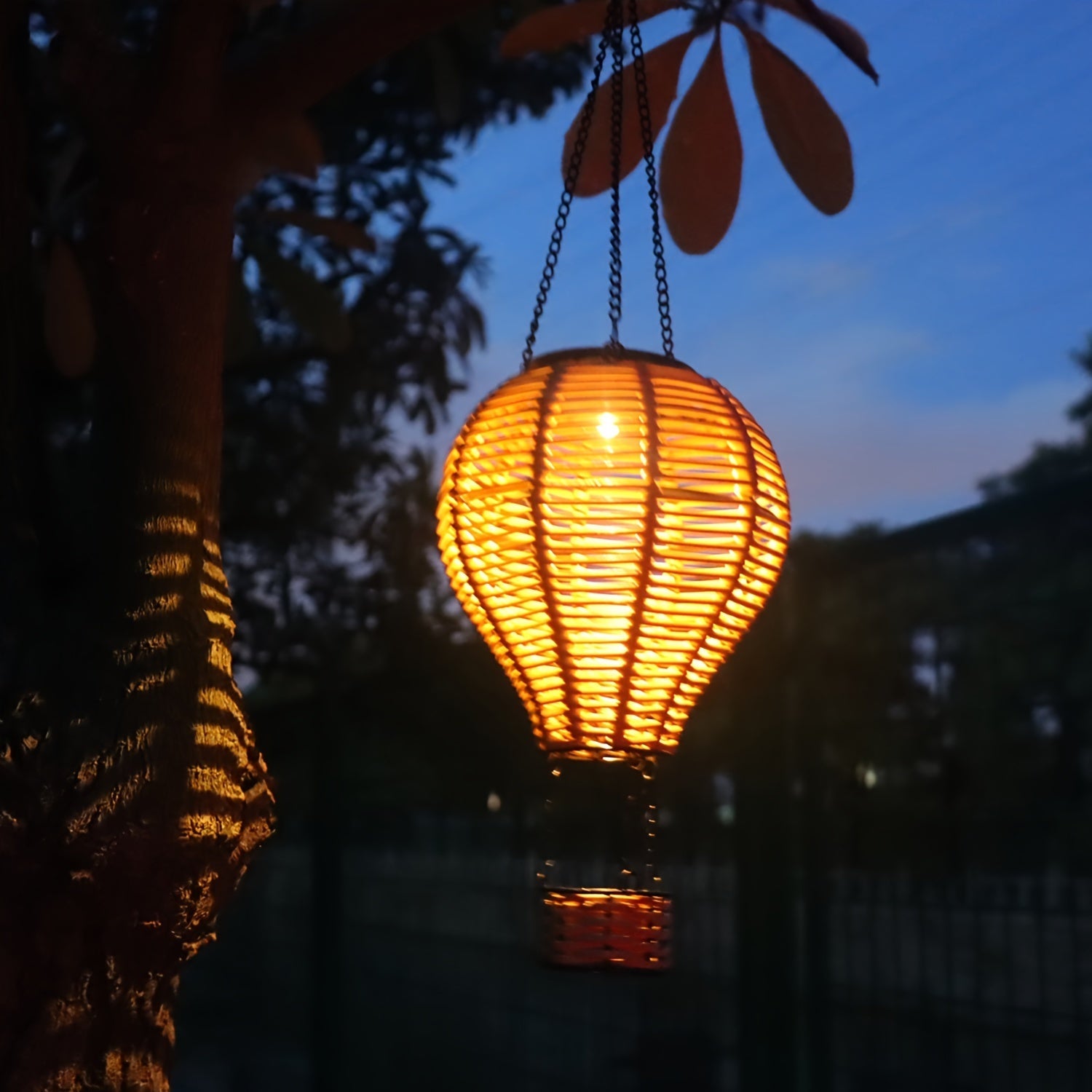 Hot Air Balloon Garden Light - For Magical Evenings in Your Garden
