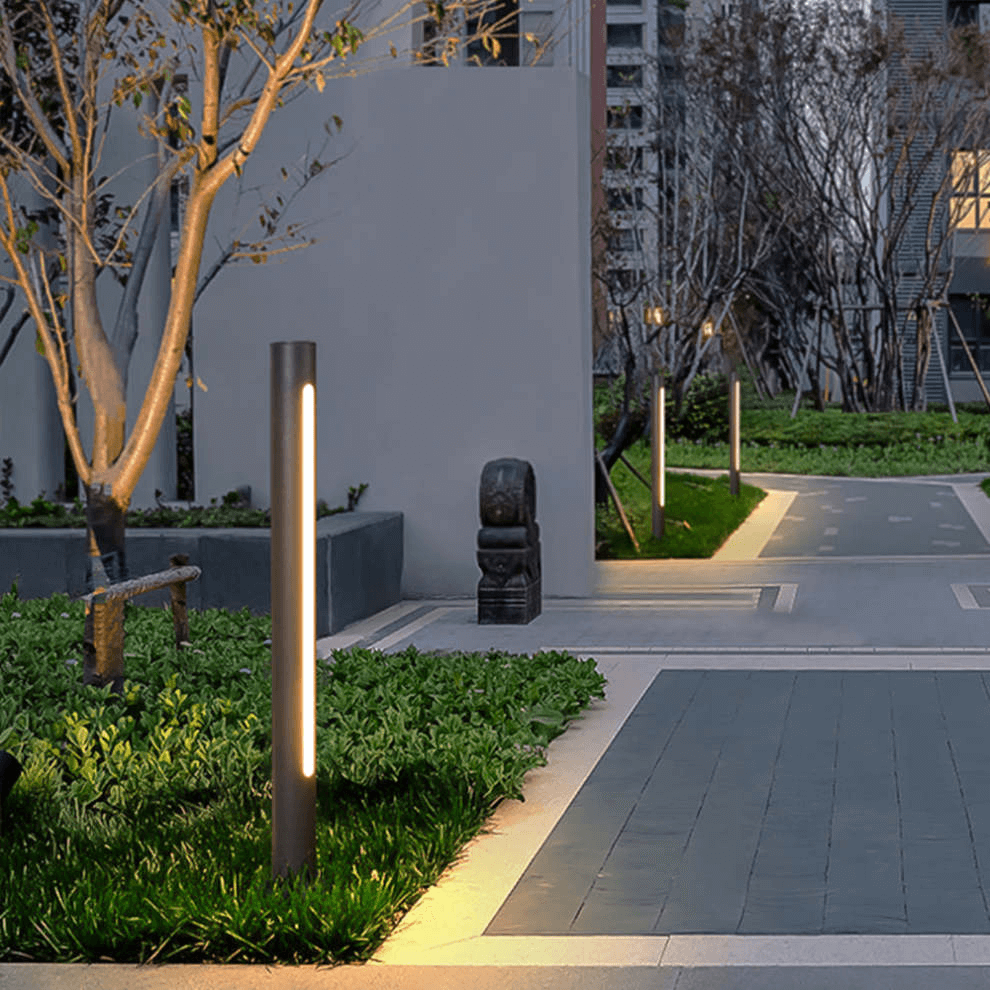 Modern LED Outdoor Wall Light - Metal & Acrylic