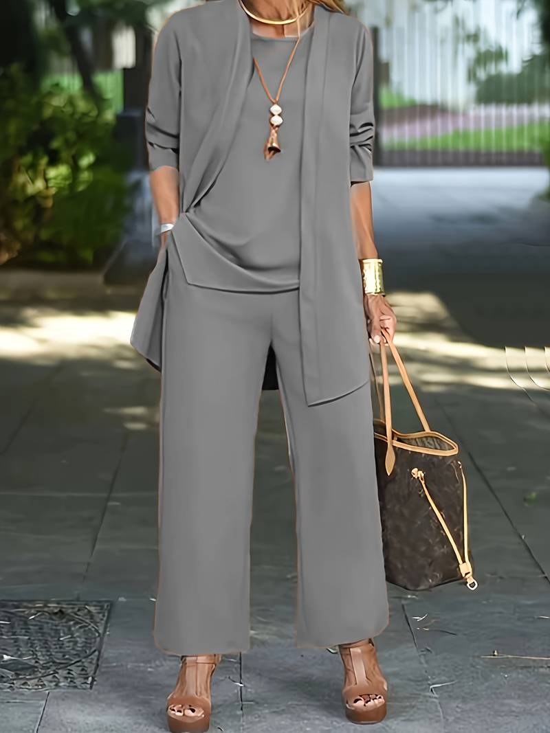 Aurora | Elegant three-piece trouser suit for women