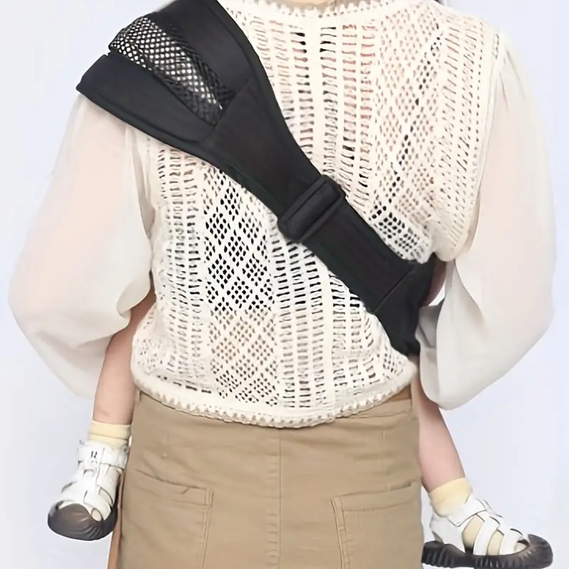 Out and About with Elin – Adjustable Ergonomic Carrier for Parents