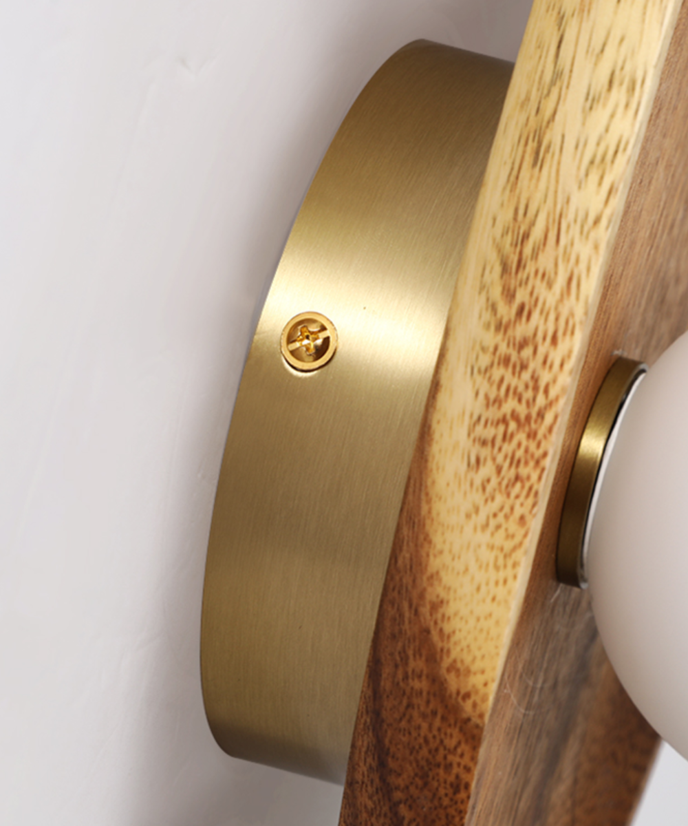 Minimalist Wall Lamp - Wood and Ambient Lighting