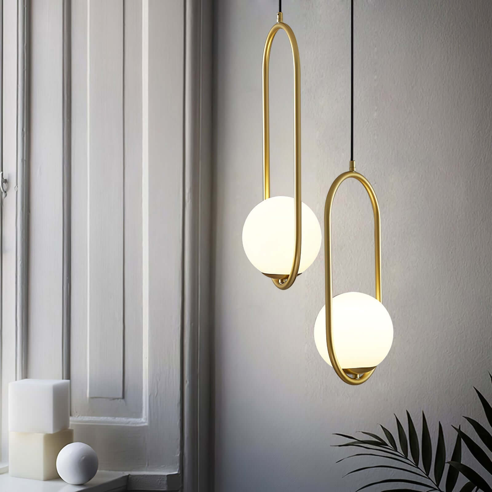 Modern Pendant Light - Elegant & Stylish Design