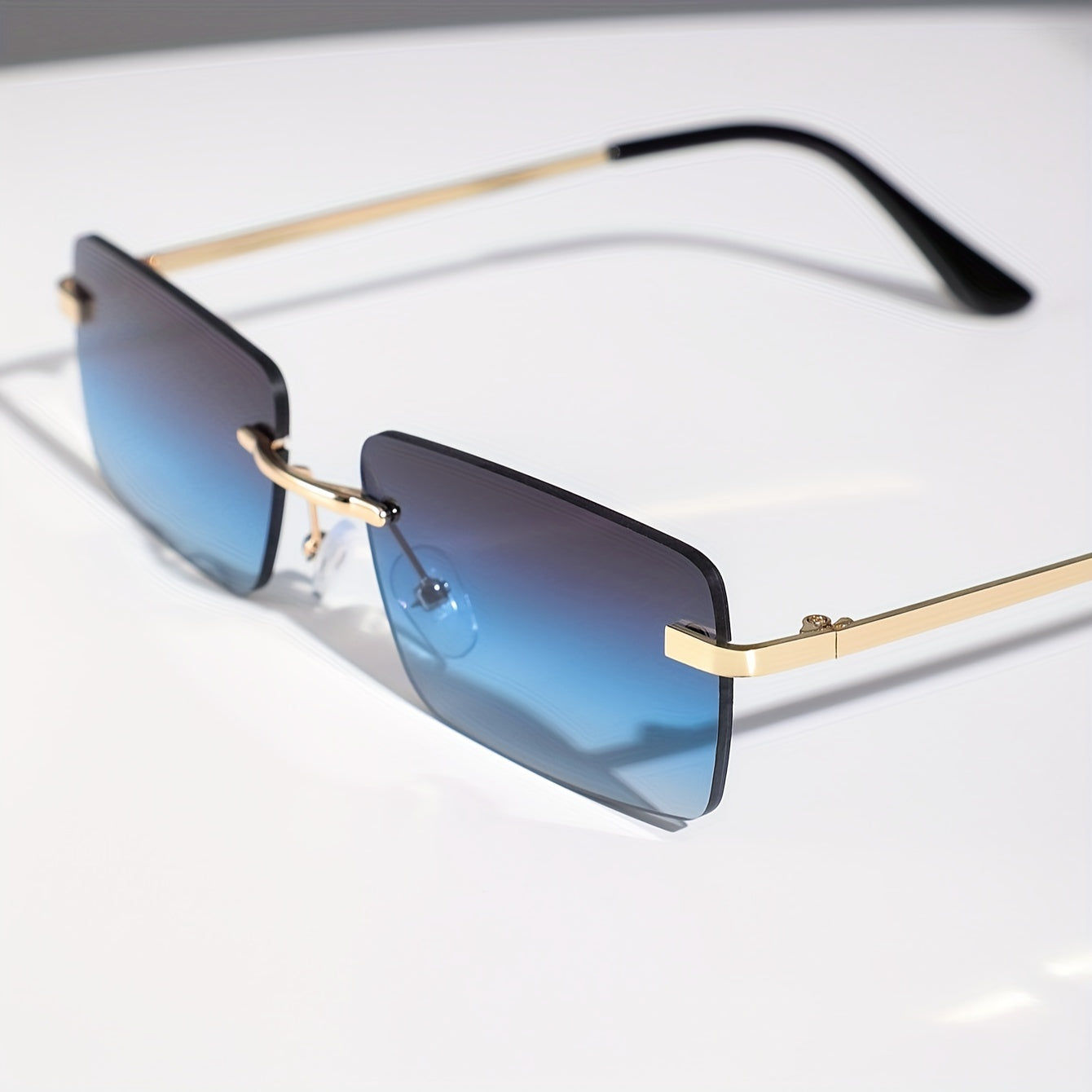 Stylish Frameless Sunglasses – Trendy and Comfortable for Men