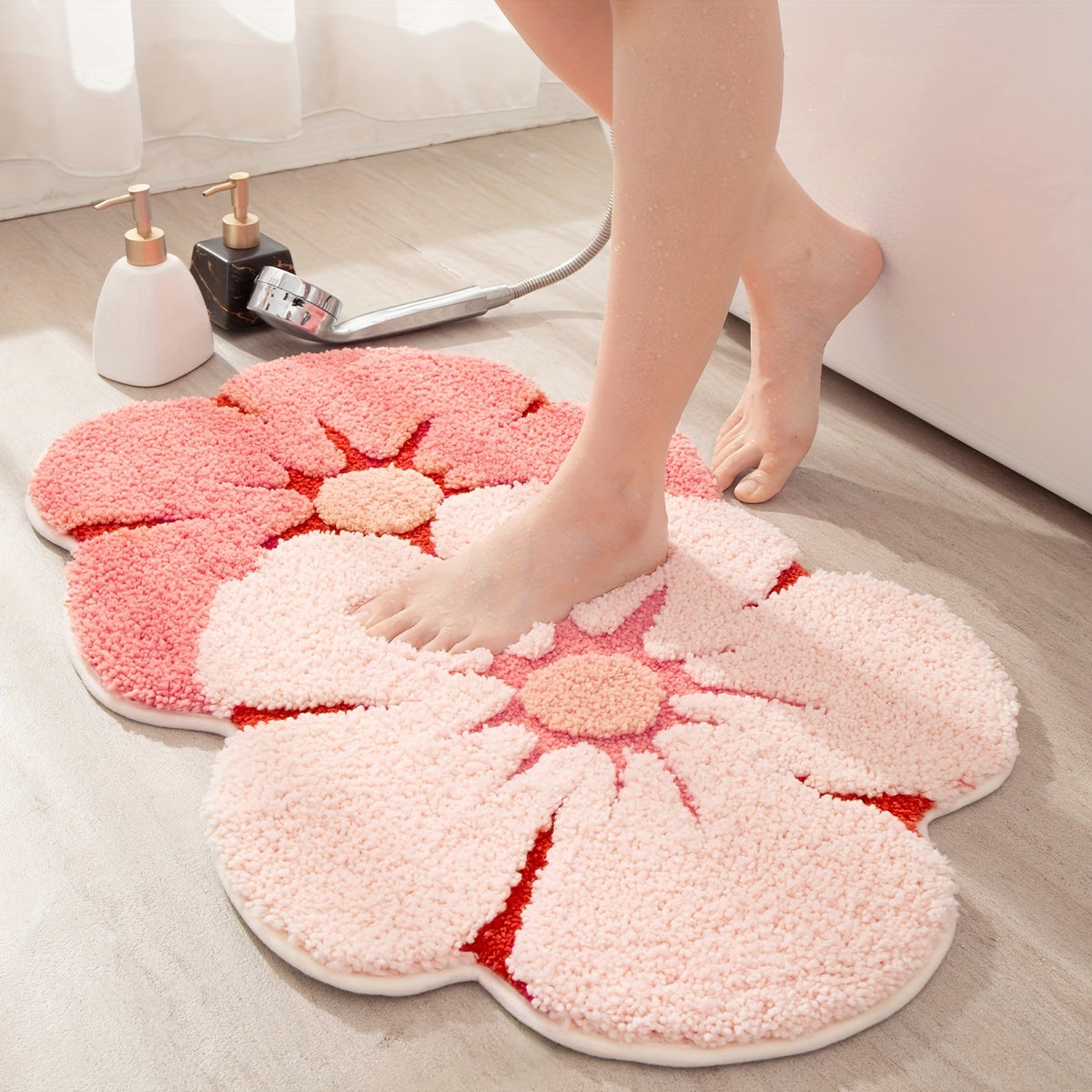 Fluffy Floral Bathroom Mat – Absorbent and Soft for Extra Comfort