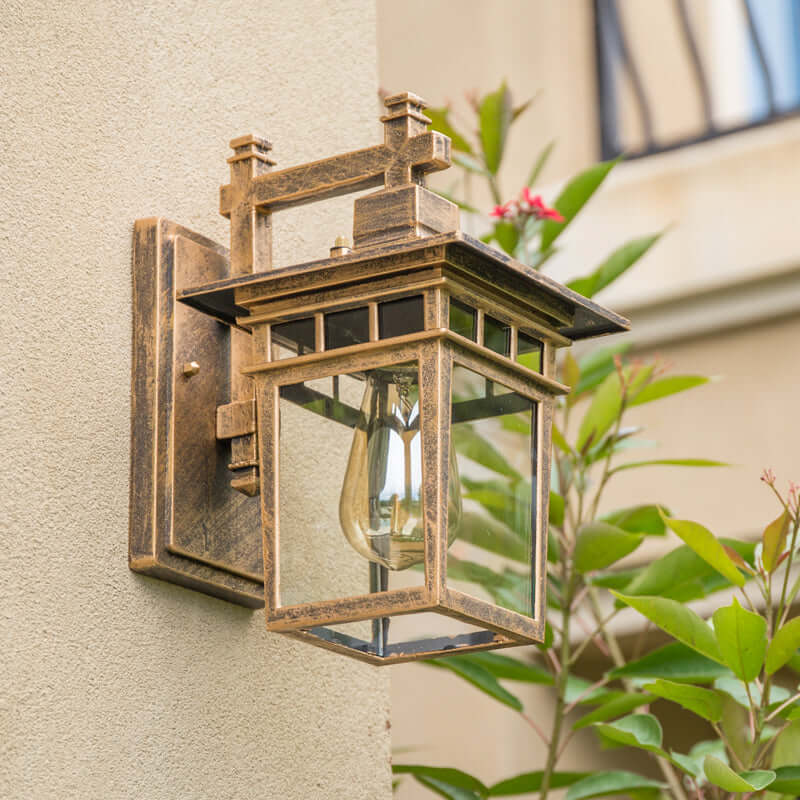 Modern Outdoor Wall Light - Black Design