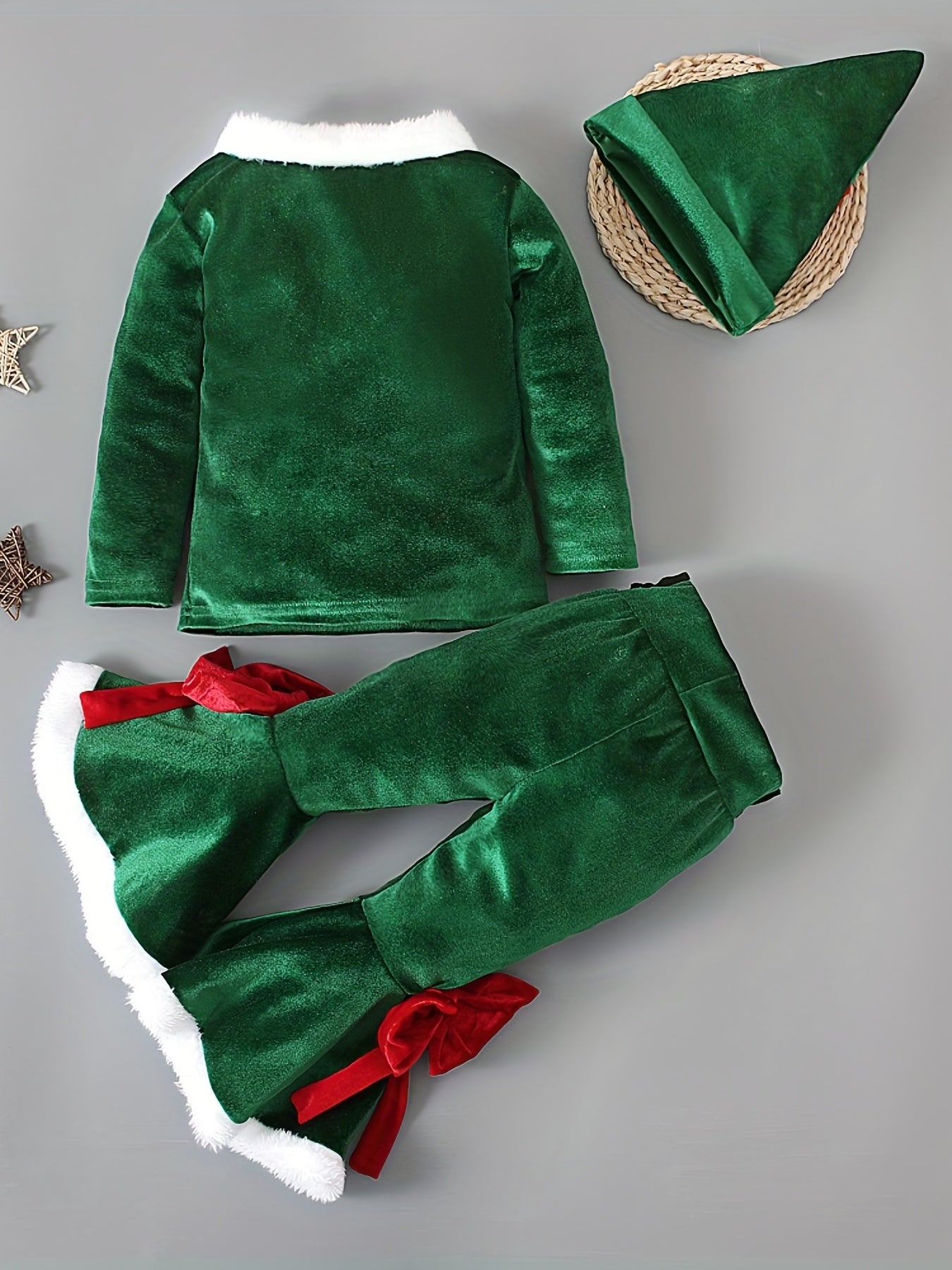 Cute Christmas Outfit Set for Children - For Festive Christmas Fun