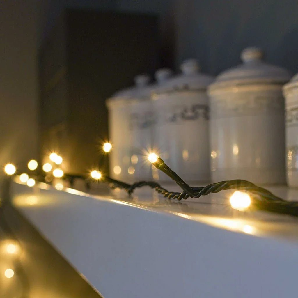 LED Christmas Lights for Outdoor Use - Connectable Extra Energy-Efficient Ambient Lighting for Trees and Gardens