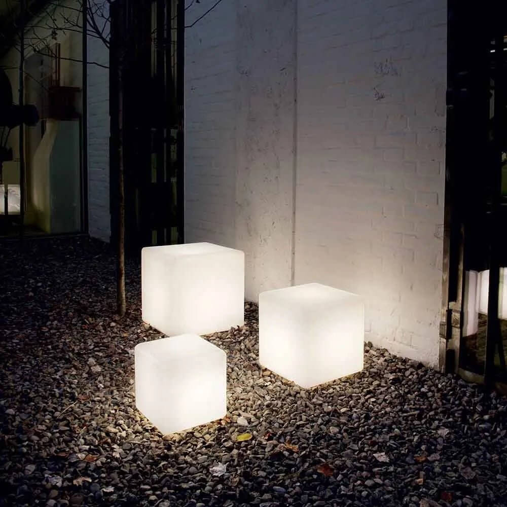 Cube Garden Lamp - LED Outdoor Lighting