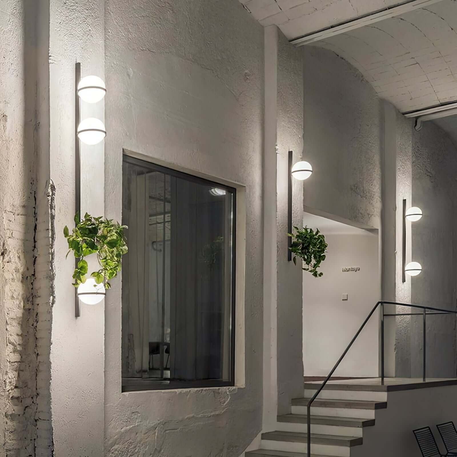 Modern Outdoor Wall Light - Waterproof