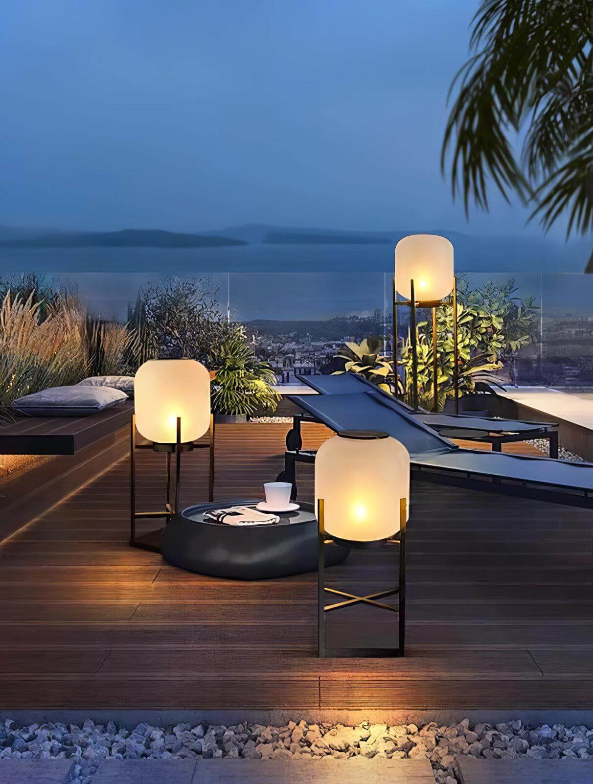 Solar Outdoor Floor Lamp - Sustainable