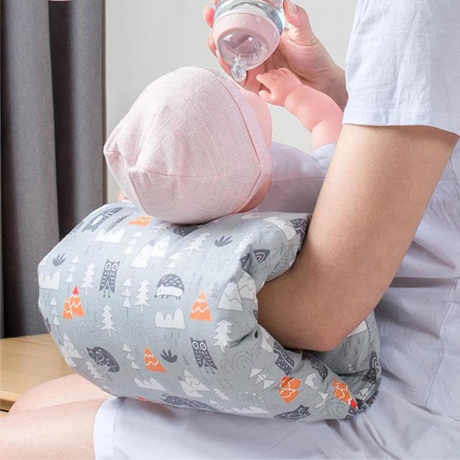 Baby Feeding Pillow – Comfortable Feeding with Support