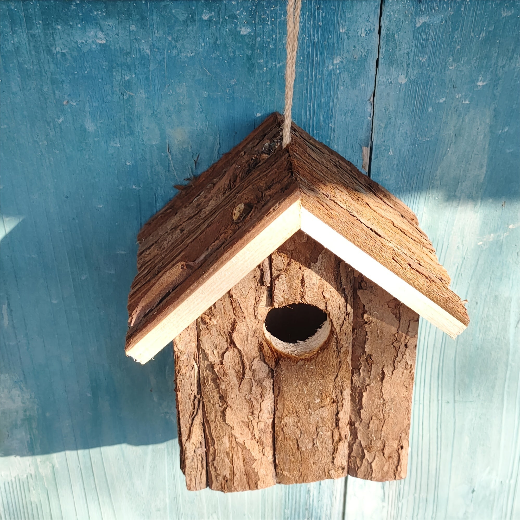 Rustic Wooden Birdhouse – A Cosy Home for Garden Birds