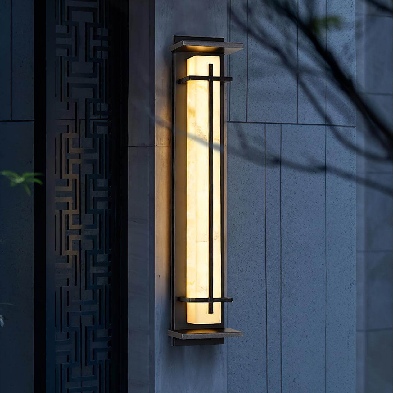 Modern Outdoor Wall Light - Waterproof & Durable