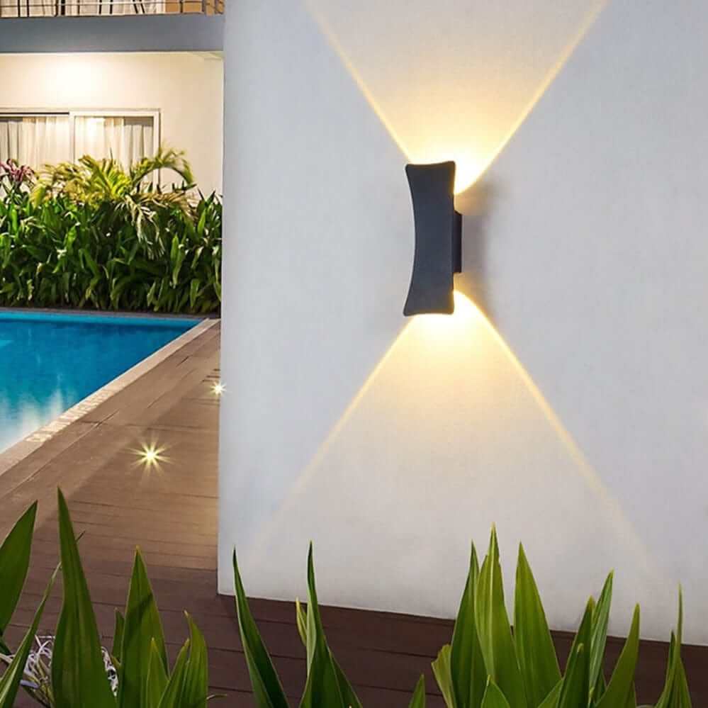 Modern Outdoor Wall Light - Oval & Rectangular Design