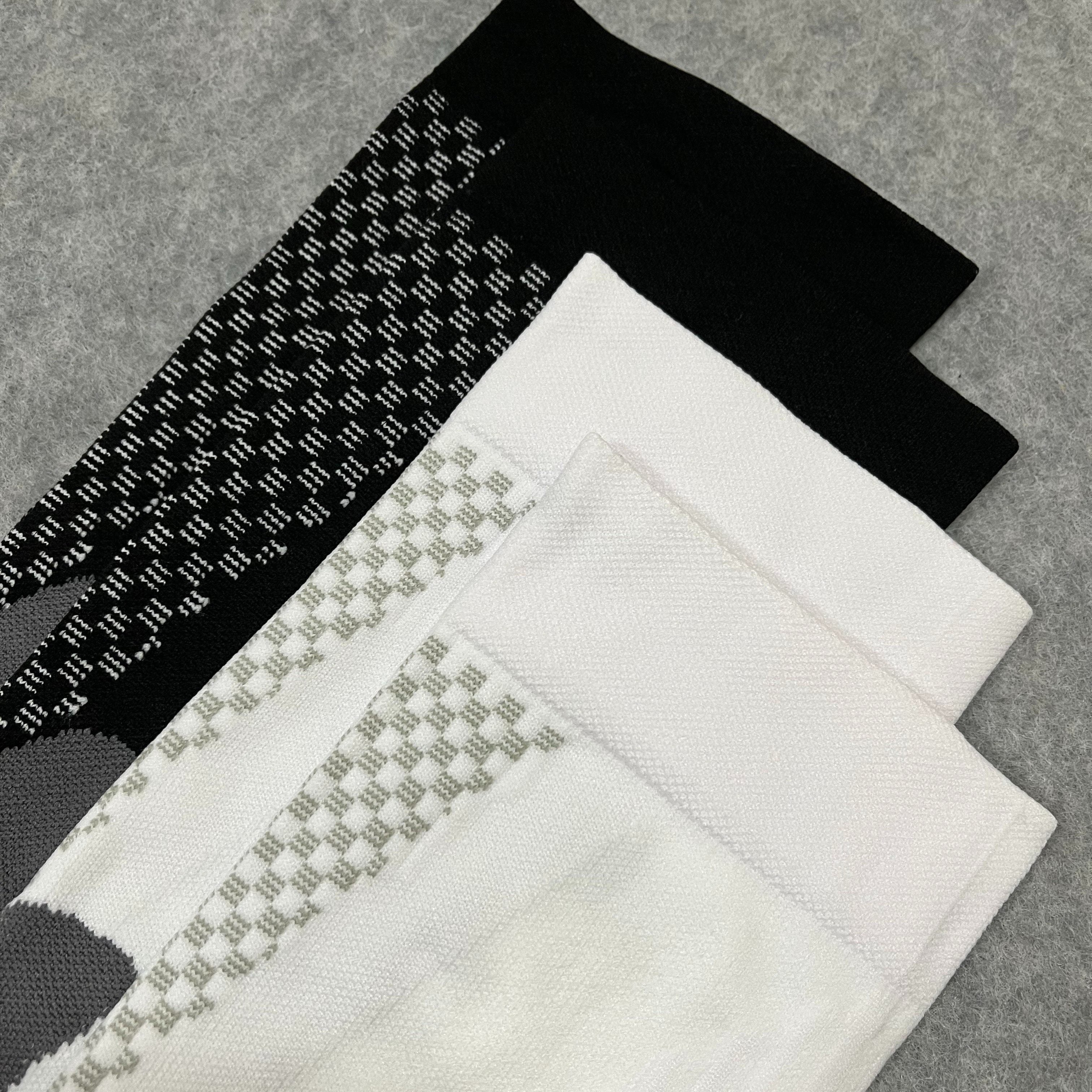 Sports Compression Socks for Women – Breathable and Supportive for Activities and Recovery