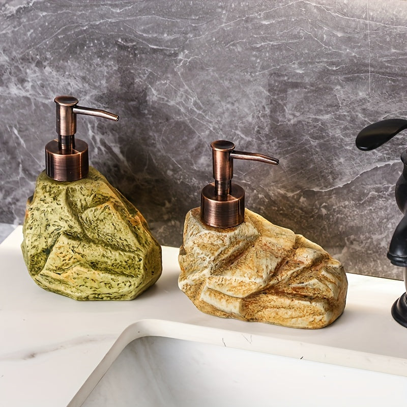 Rustic Soap Dispenser Stone Look – Functional and Atmospheric