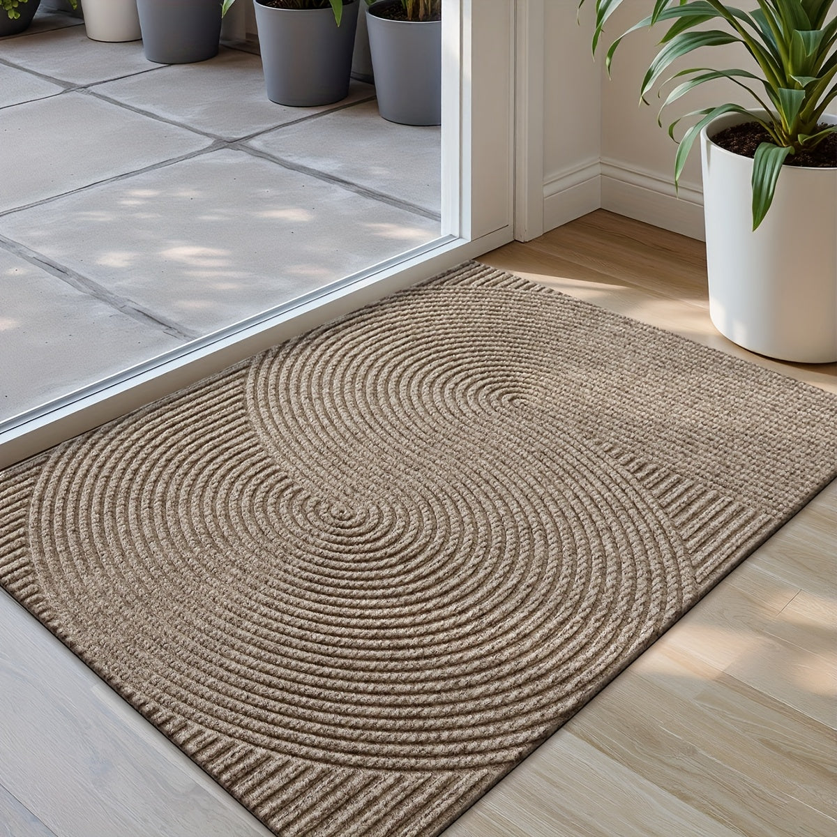 Dajiang Geometric Door Mat – Durable and Elegant