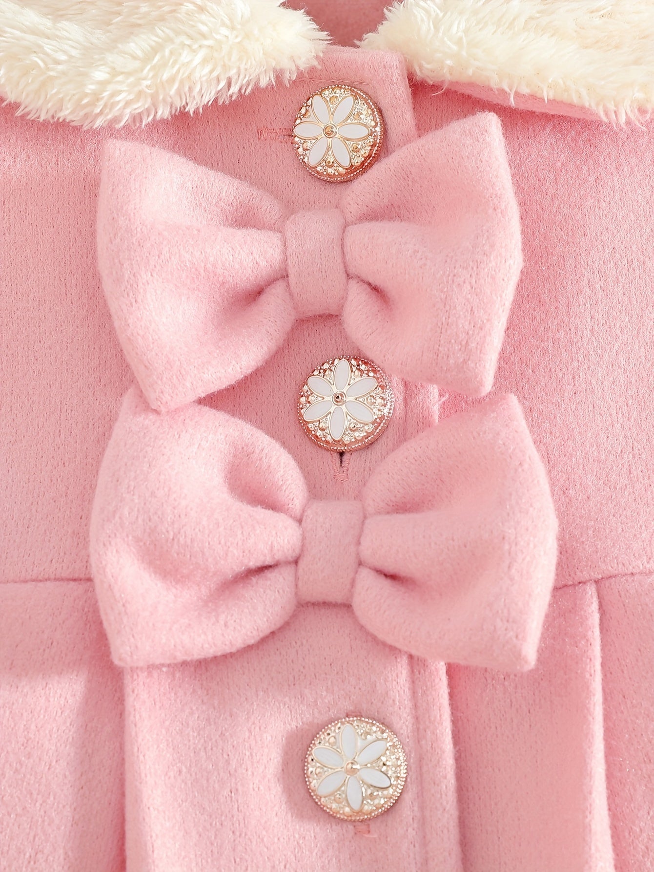 Lotte Winter Coat for Children - Elegant with Bow and Plush Collar for Cold Days
