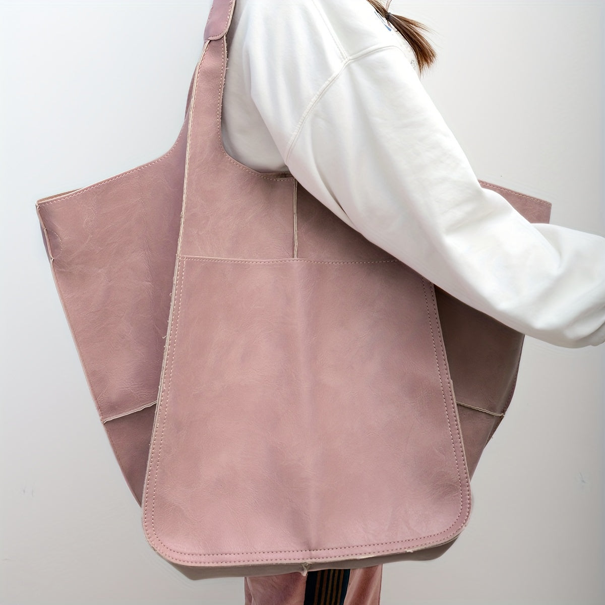 RetroWave Large Beach Bag – Stylish and Functional