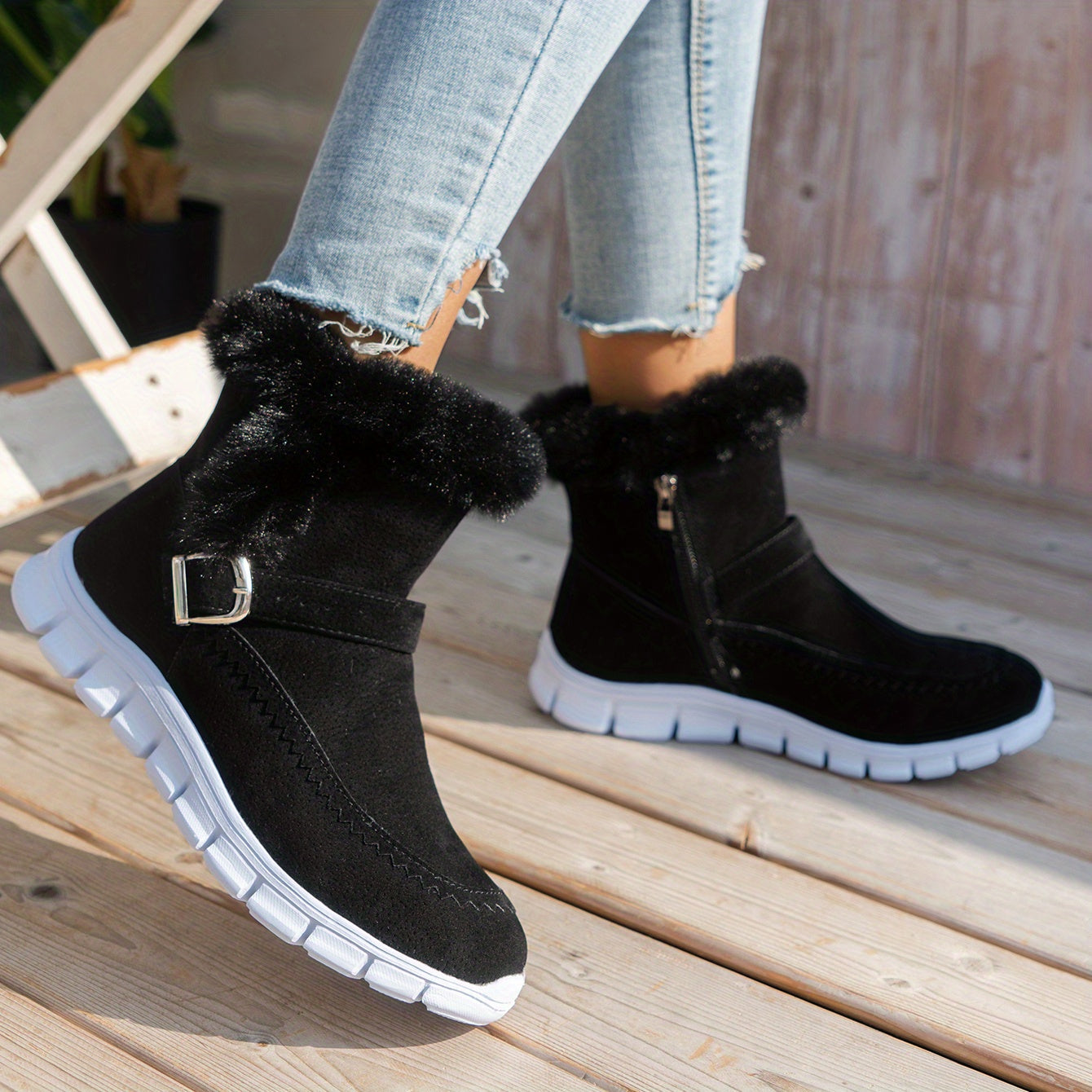 Warm Velvet Snow Boots for Women - Comfortable and Stylish