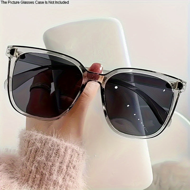 Trendy Gradient Sunglasses for Women – Stylish Solution for Sunny Days