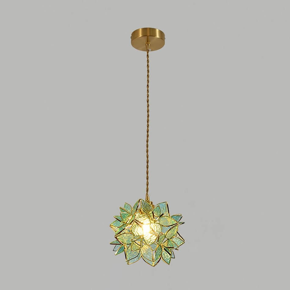 Elegant Pendant Lamp with Shell Design