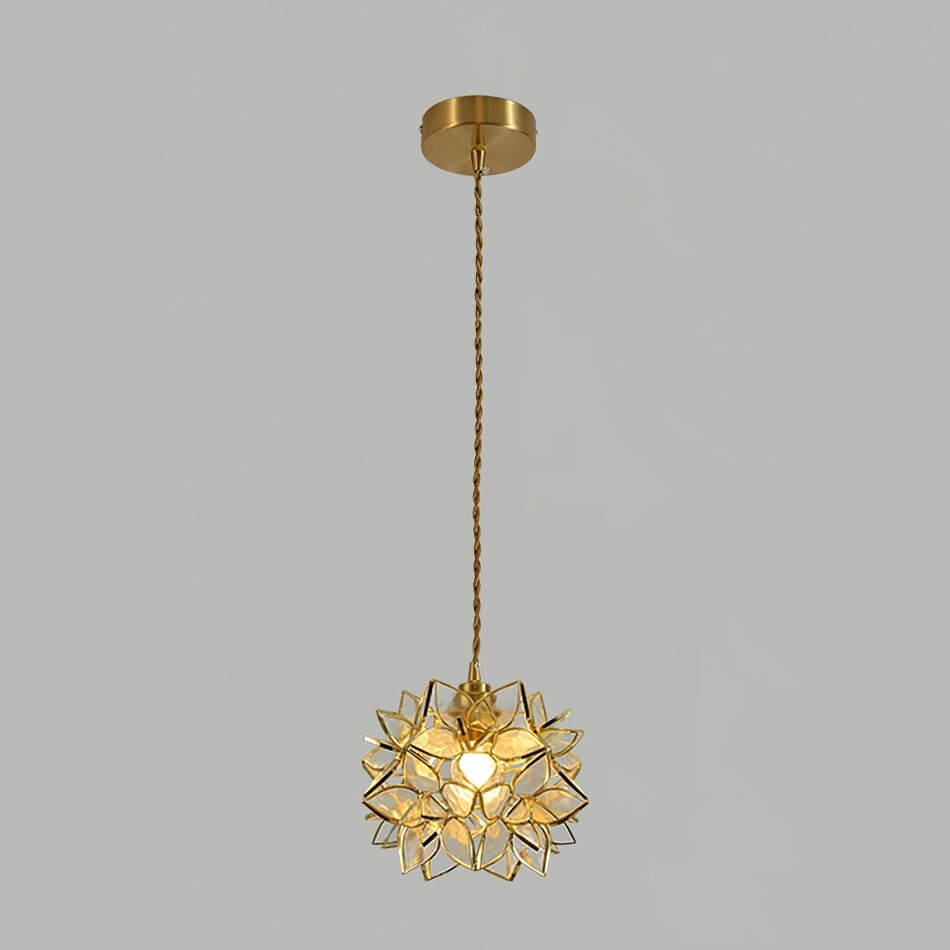 Elegant Pendant Lamp with Shell Design