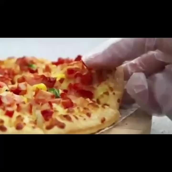 Stainless Steel Pizza Cutter – Efficient and Stylish Kitchen Tool for Perfect Slices