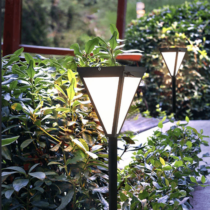 Modern LED Outdoor Lamp - Durable Metal