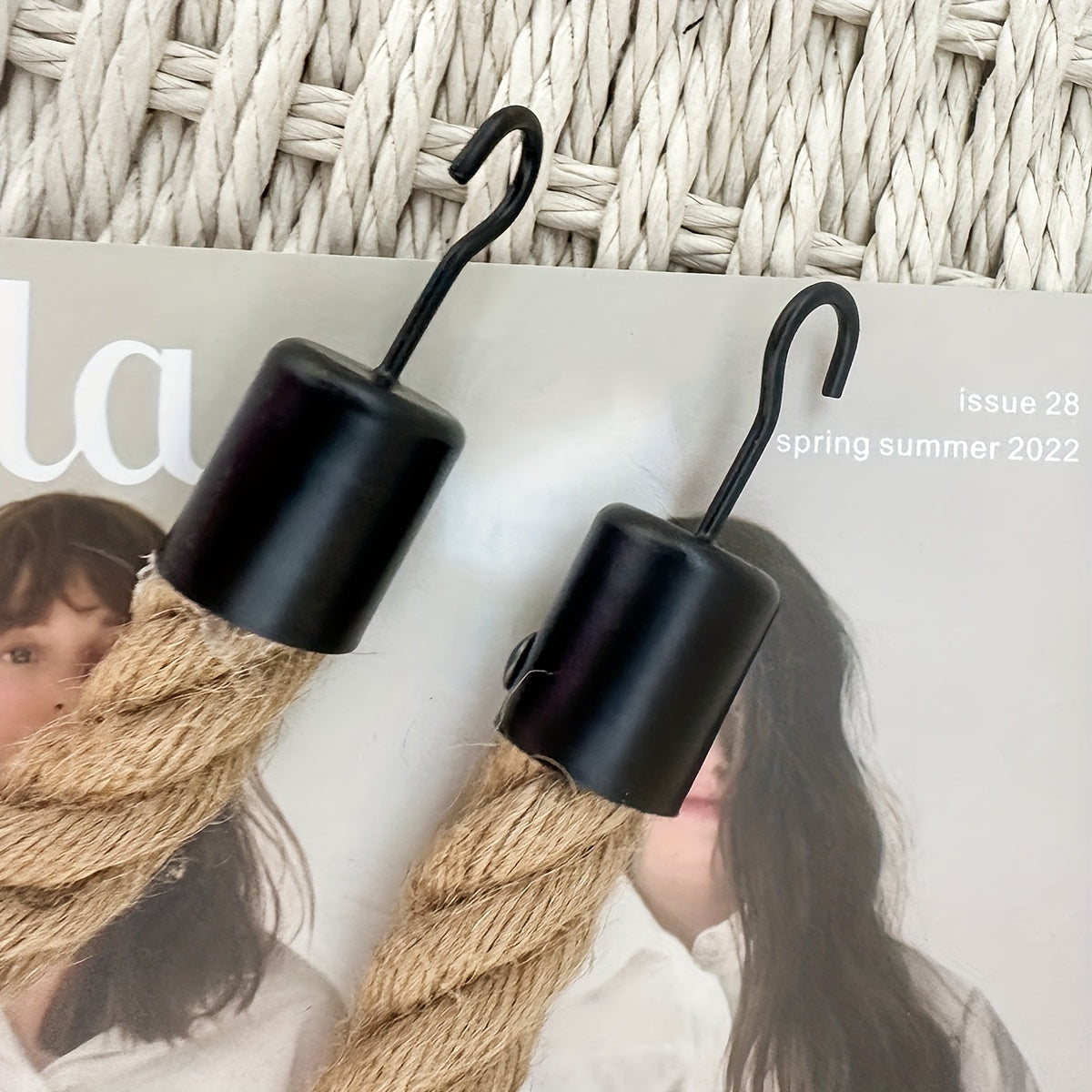 Hemp Rope Toilet Roll Holder - For Stylish Bathrooms