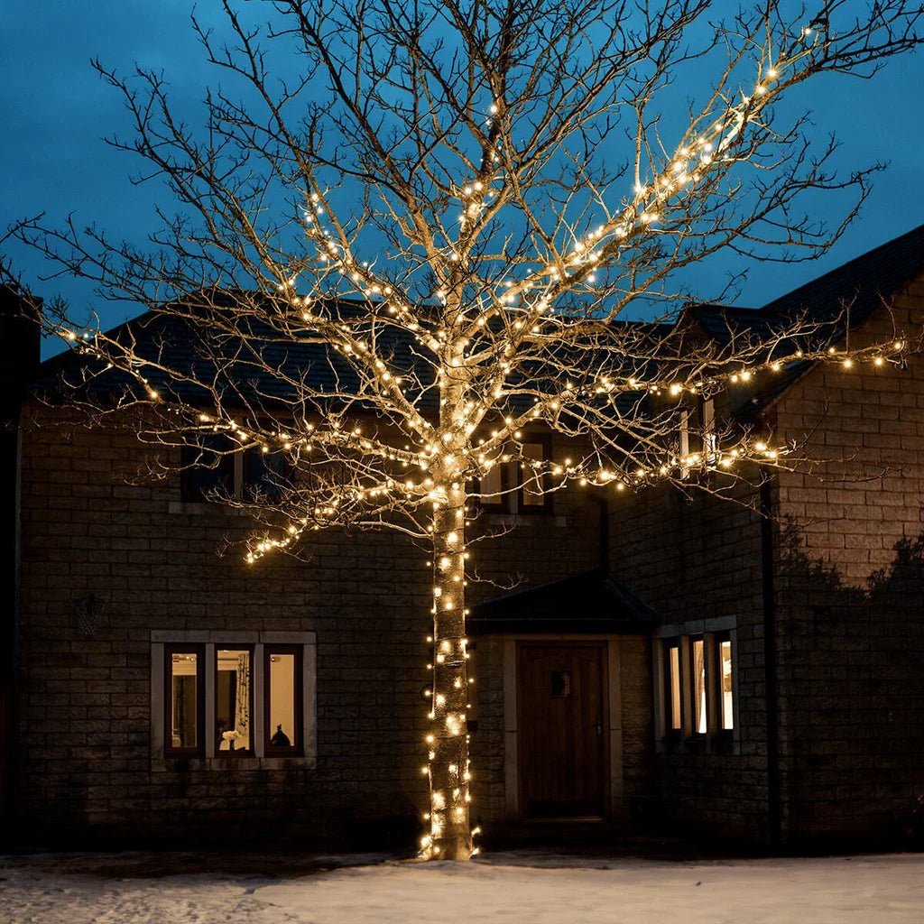 LED Christmas Lights for Outdoor Use - Connectable Extra Energy-Efficient Ambient Lighting for Trees and Gardens