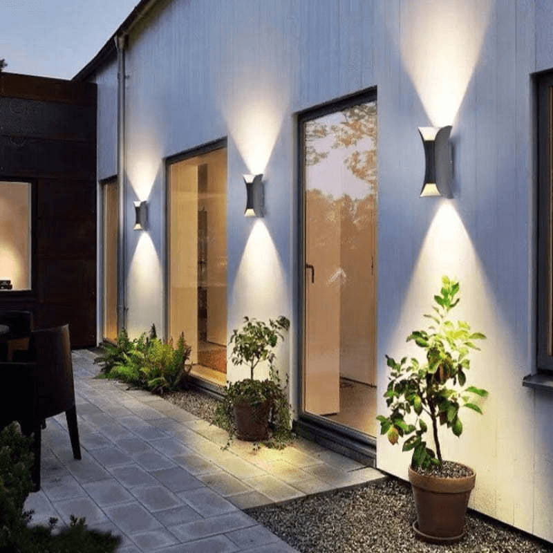 Outdoor LED Aluminium Wall Lamp - Waterproof