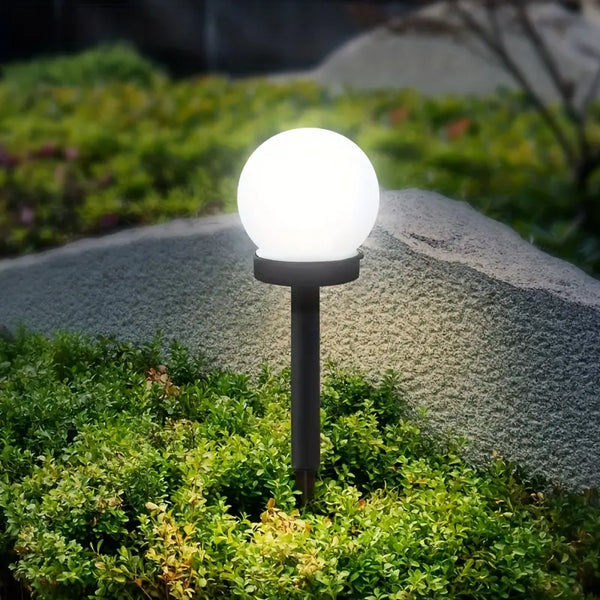 Solar Garden Lamp with Modern Design – Solara