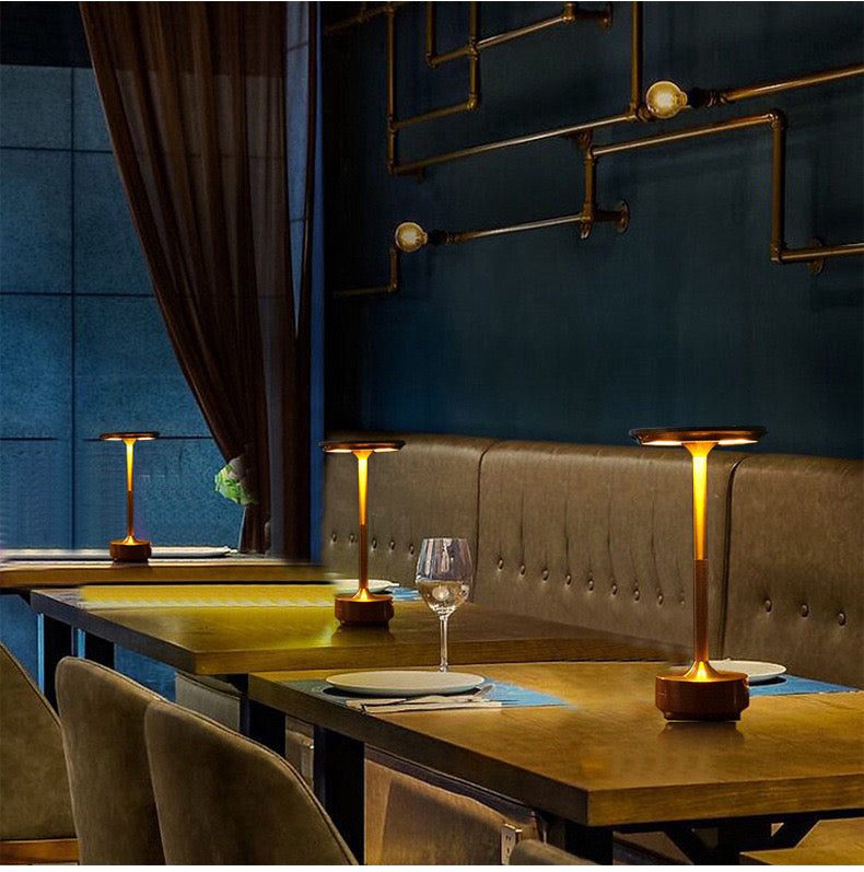 ClarityGlow Luxury Edition | Wireless LED Table Lamp