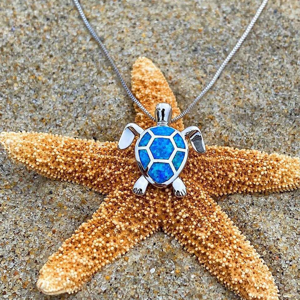 Ocean Wonder Turtle Set with Necklace and Earrings – Mila