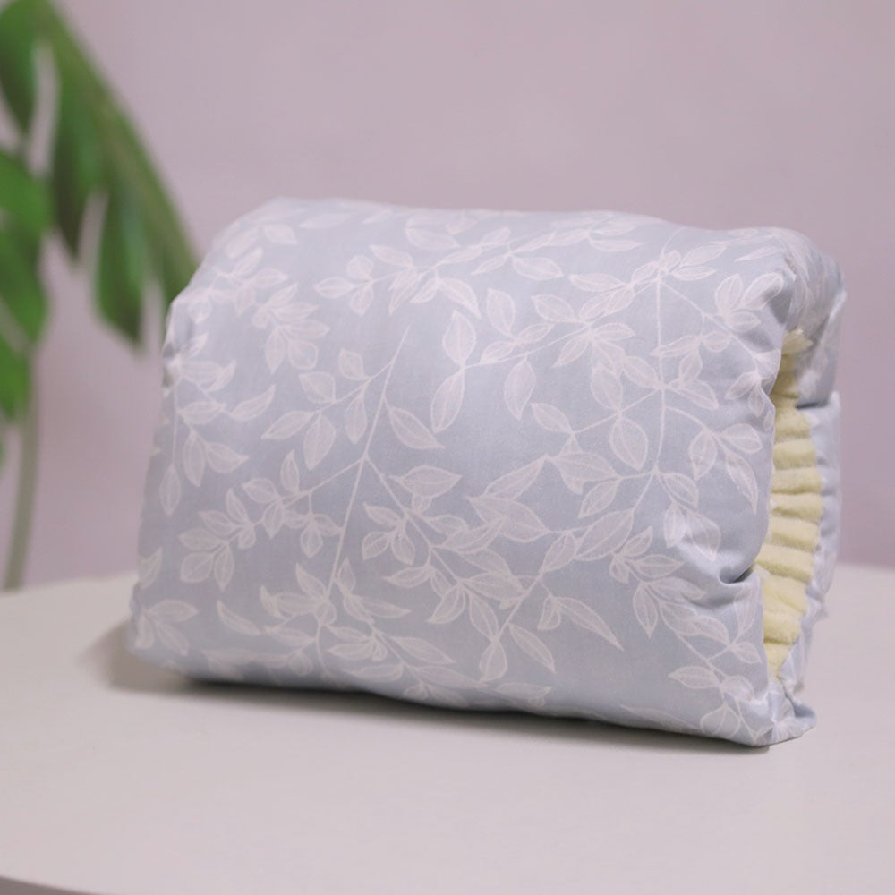 Baby Feeding Pillow – Comfortable Feeding with Support