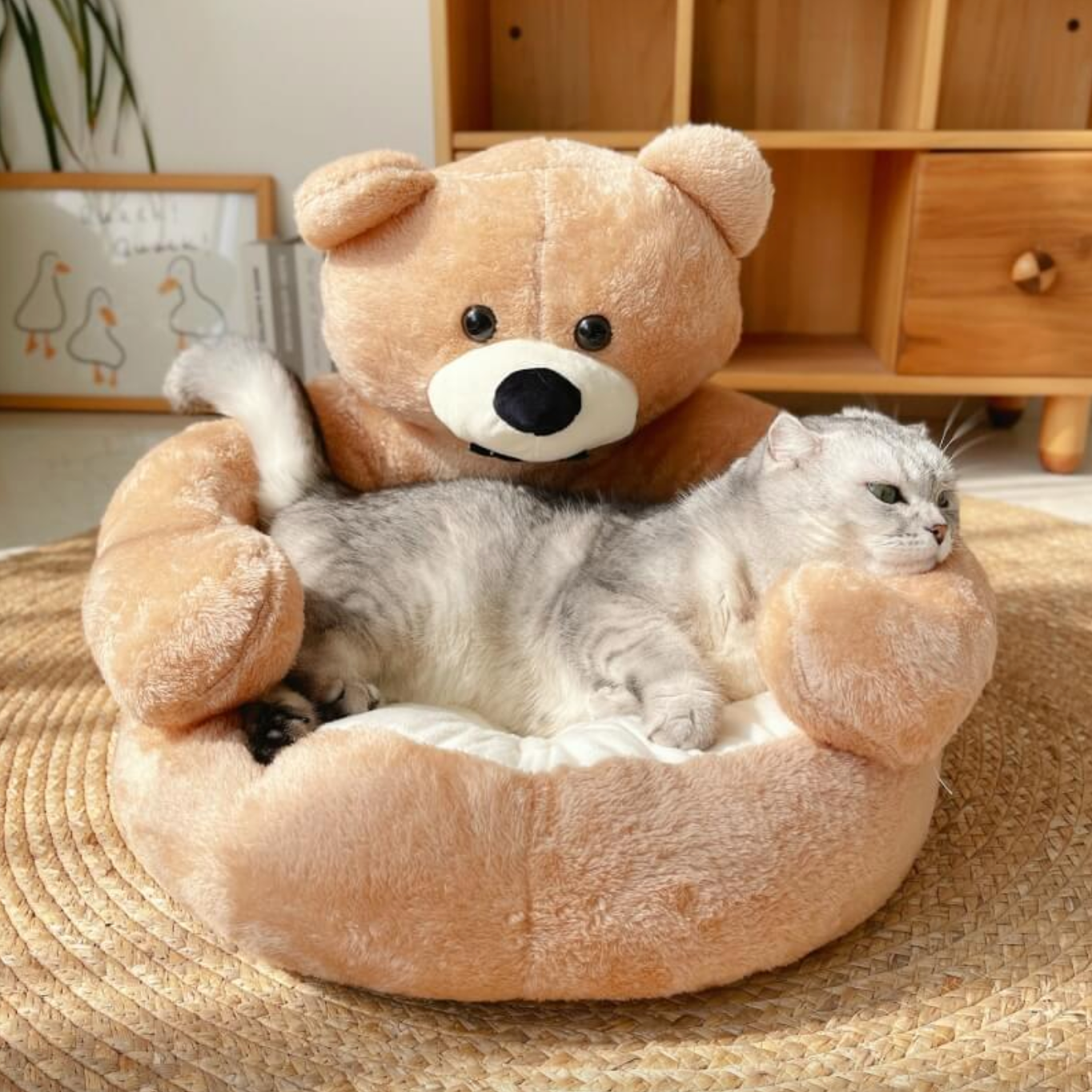 CuddleBear Cat Bed - For Ultimate Comfort and Coziness