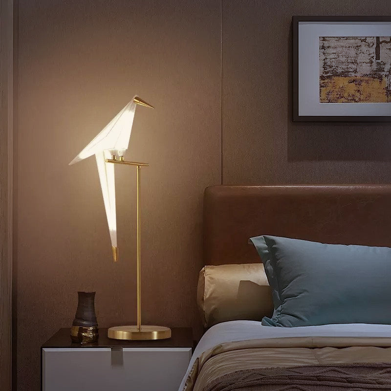 Origami Birdy Table Lamp – Ambient Warm Light and Modern Wing Design