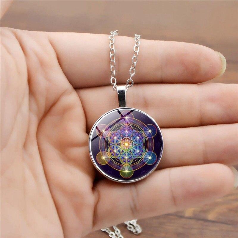 Chakra Pendant with Metatron's Cube - Solantra