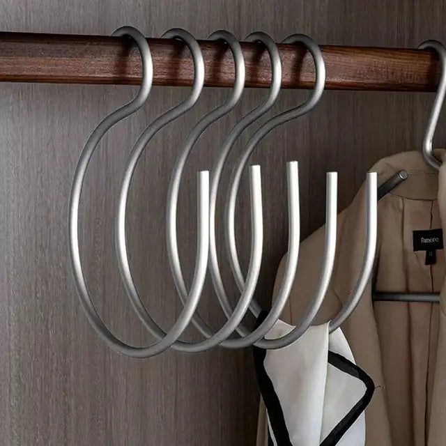 S-shaped Clothes Hangers - FormaS