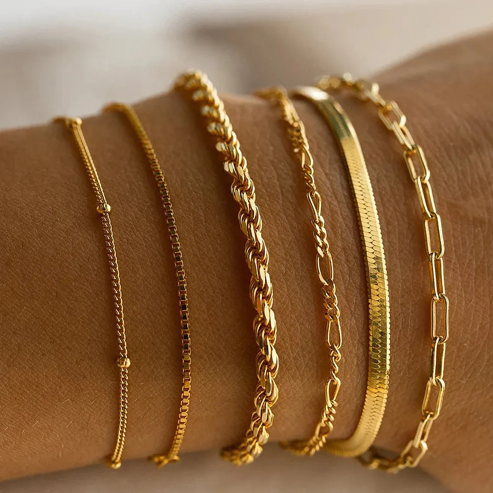 Set of 6 Stylish Bracelets – Amélie